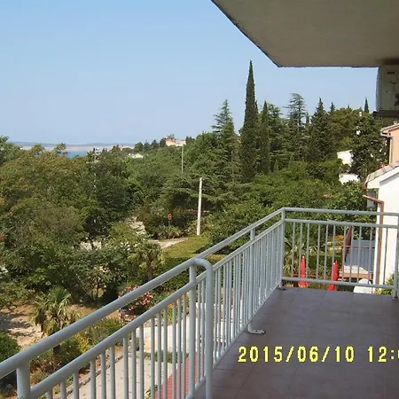 Apartments By The Sea Dramalj, Crikvenica - 9672 Dramalj